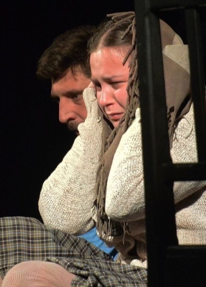 Спектакль «Можно попросить Нину?»