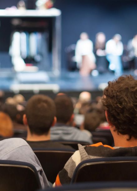 Ёлка у Ивановых