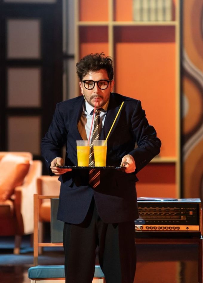 Мюзикл «Служебный роман»