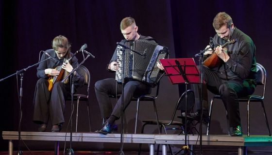 Ансамбль «Отражение». В русском стиле
