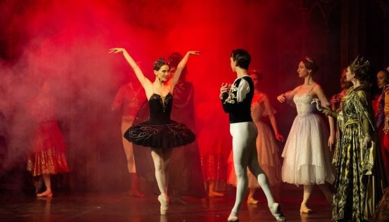 Балет «Лебединое озеро», Белово