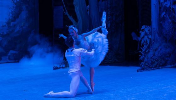 Балет «Лебединое озеро», Белово